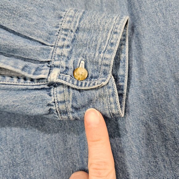 Vintage Quizz Top Womens L Blue Denim Noahs Ark Embroidered Button Up Bible - Picture 5 of 9